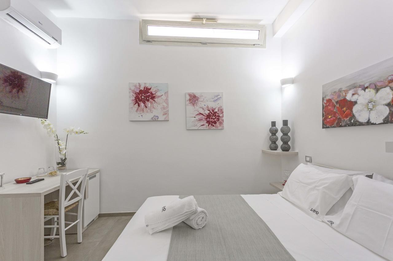 Bed and Breakfast La Loggia Dei Rayno à Lecce Extérieur photo
